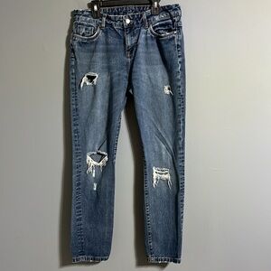 Z1975 (Zara) distressed jeans size 4 (31 waist)